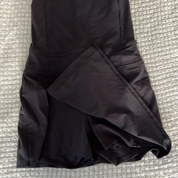 NWOT VUORI Topspin Dress Women's BreatheInterlock Dress $128 M - Picture 5 of 8